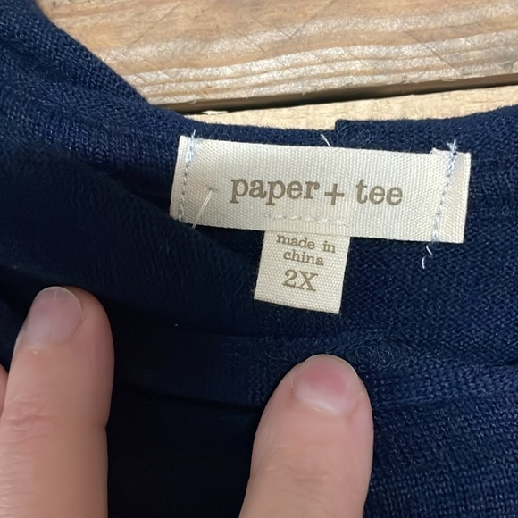 Paper + Tee size 2X navy color terrycloth hoodie with plaid bottom button detail - Picture 2 of 9